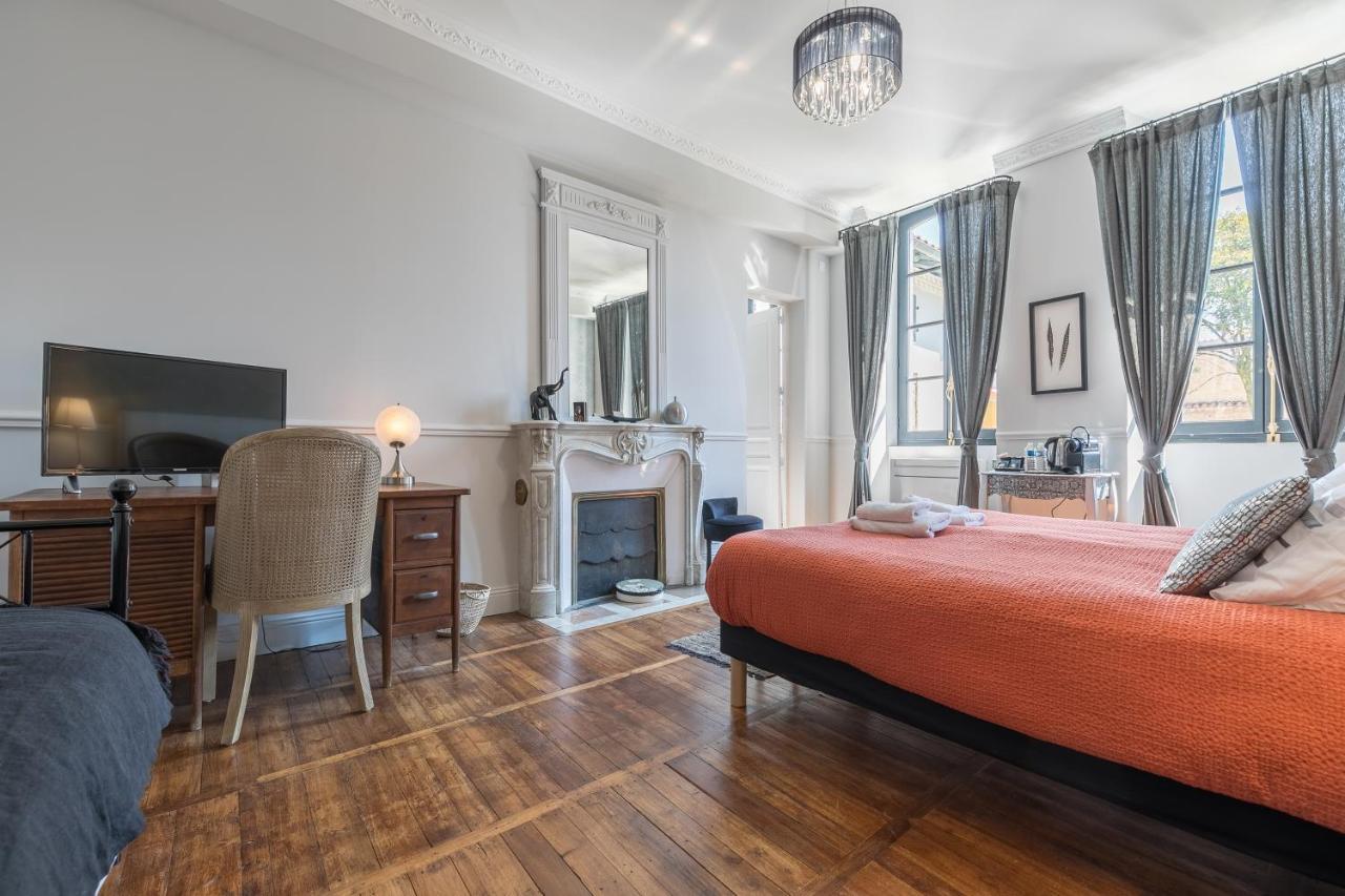 Le Logis D'Augustin Bed & Breakfast Mont-de-Marsan Luaran gambar